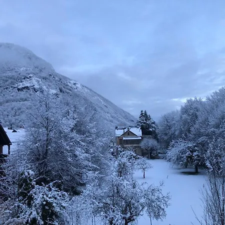 Apartment Les Jardins Du Casino T2 Bis- 4 Personnes-tarif Cures 700 Euros