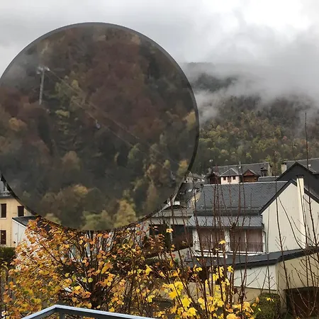 Les Jardins Du Casino T2 Bis- 4 Personnes-tarif Cures Bagneres-de-Luchon