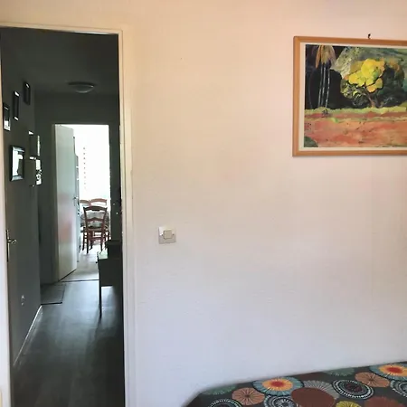 Daire Les Jardins Du Casino T2 Bis- 4 Personnes-tarif Special Cures 21 Jours Bagnères-de-Luchon