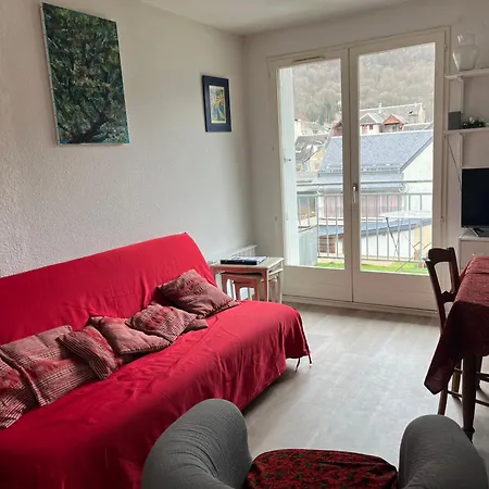 Daire Les Jardins Du Casino T2 Bis- 4 Personnes-tarif Special Cures 21 Jours Bagnères-de-Luchon