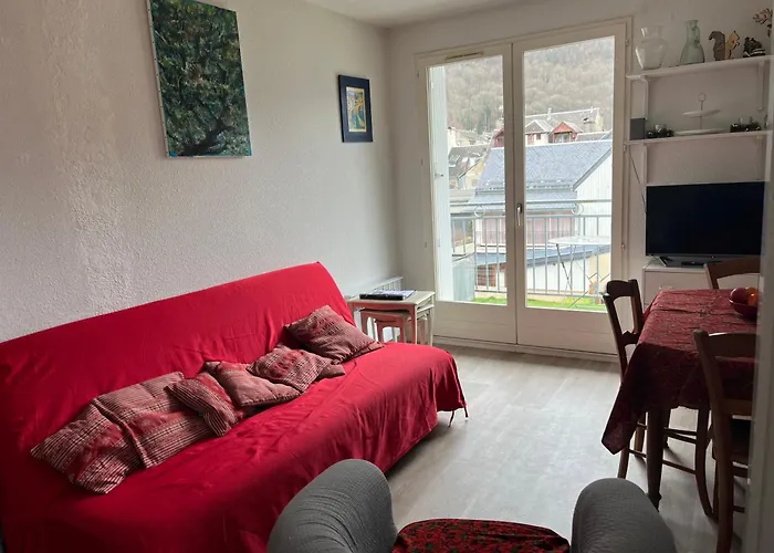 Apartment Les Jardins Du Casino T2 Bis- 4 Personnes-tarif Cures 700 Euros Bagneres-de-Luchon