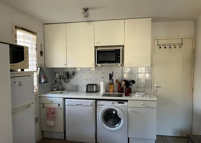 Les Jardins Du Casino T2 Bis- 4 Personnes-tarif Cures 700 Euros Apartment Bagneres-de-Luchon