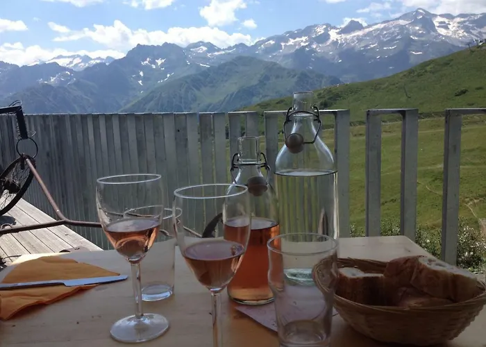 Les Jardins Du Casino T2 Bis- 4 Personnes-tarif Cures 700 Euros Apartment Bagneres-de-Luchon